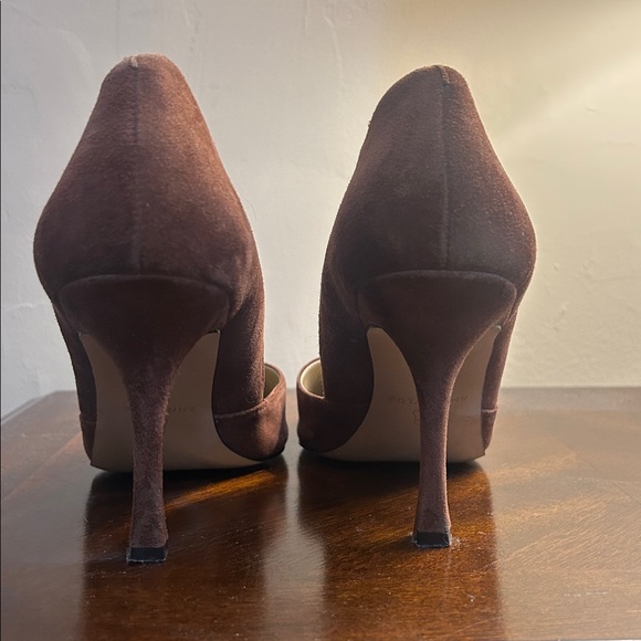 Ann Taylor Brown Suede Heels - Picture 5 of 11